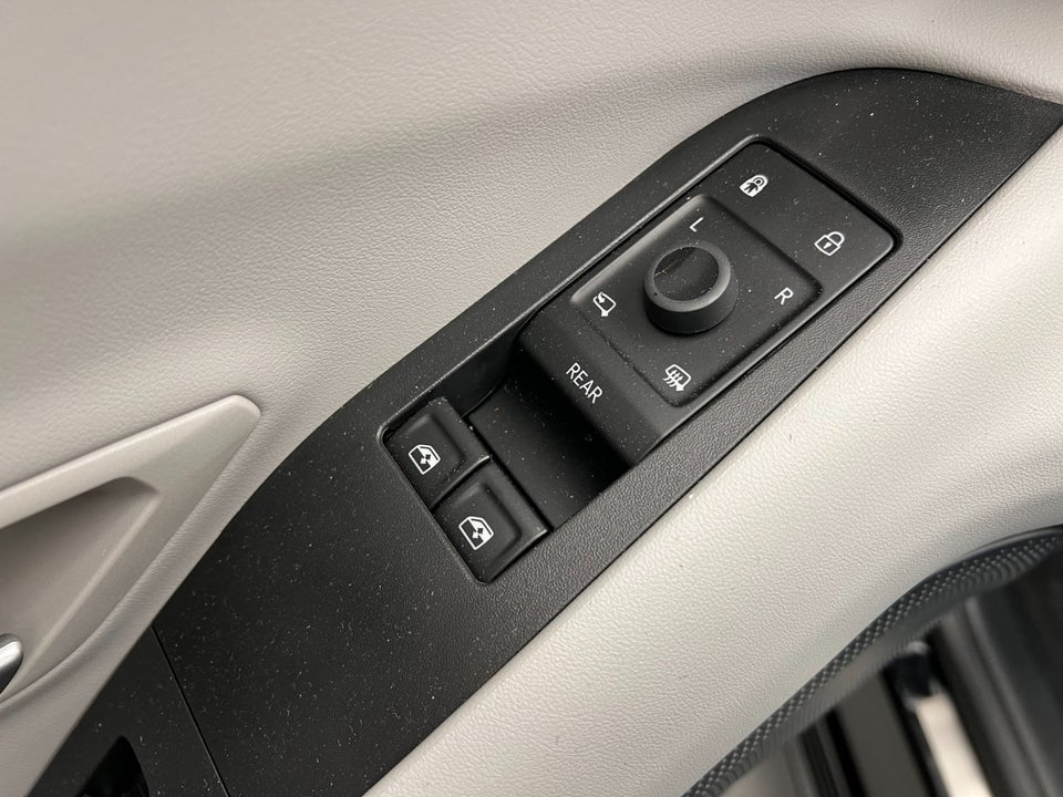 Ford Explorer 77 Premium Extended Range 5d