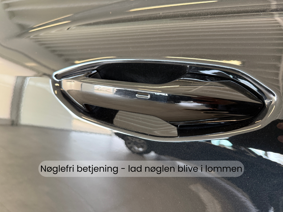 Audi Q4 e-tron 40 Advanced 5d