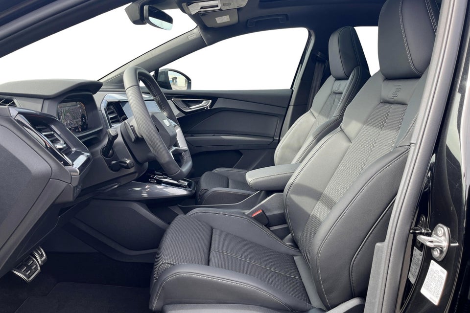 Audi Q4 e-tron 45 S-line Edition 5d
