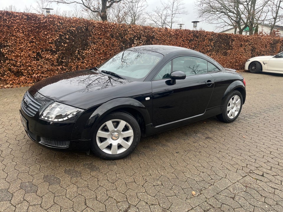 Audi TT 1,8 T 180 Coupé 2d