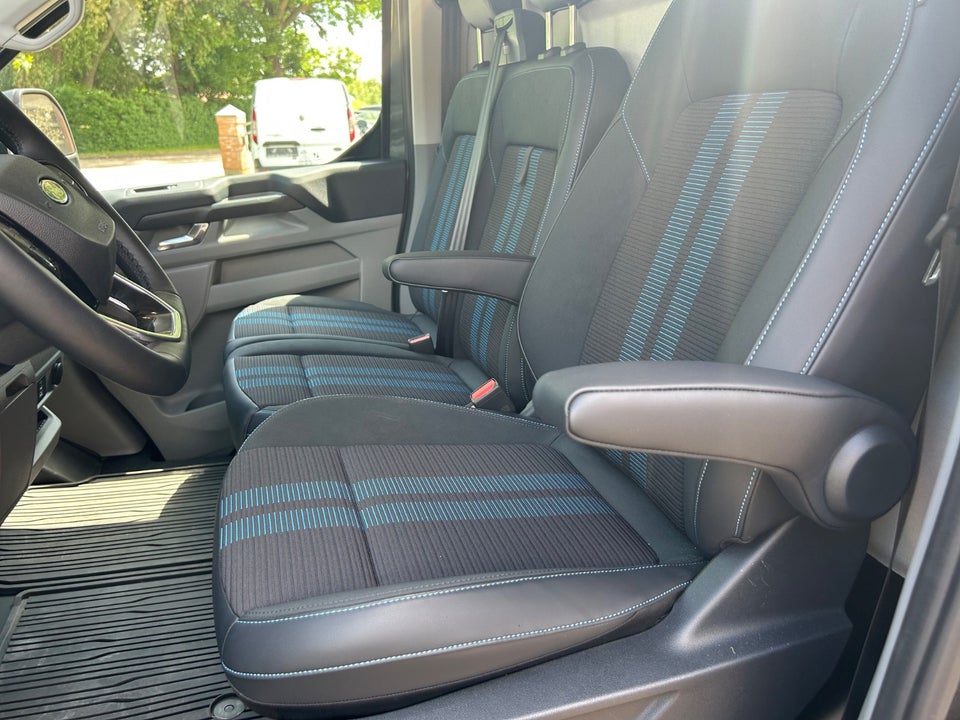 Ford Transit Custom 320 L2 2,0 EcoBlue Sport aut.