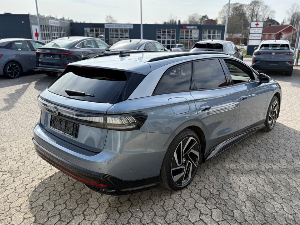 VW ID.7 77 Style Tourer 5d