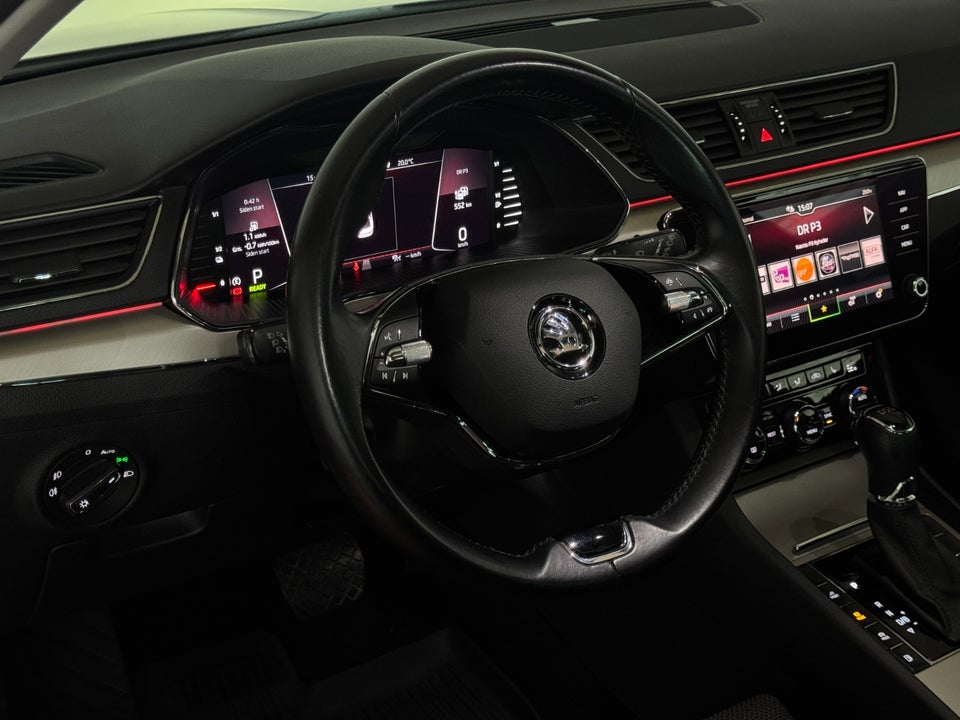 Skoda Superb 1,4 TSi iV DSG 5d