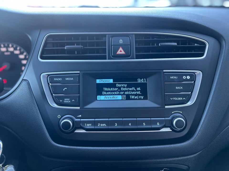 Hyundai i20 1,25 Life 5d