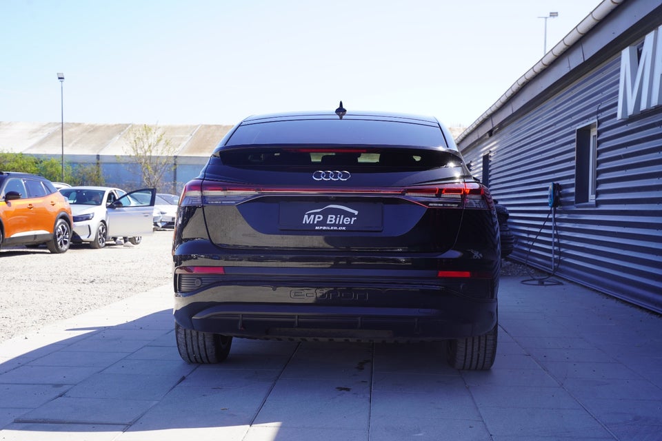 Audi Q4 e-tron 40 S-line Sportback 5d