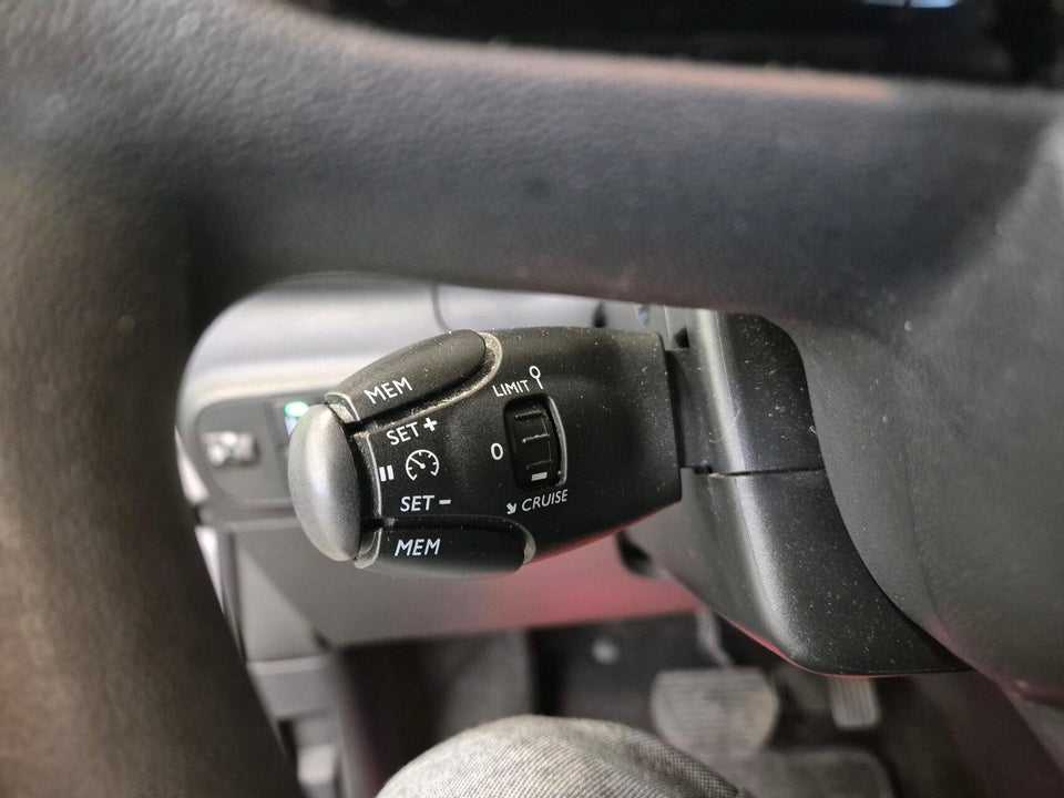 Citroën C3 1,2 PureTech 110 Feel EAT6 5d