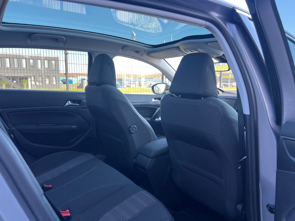 Peugeot 308 1,2 e-THP 130 Active 5d