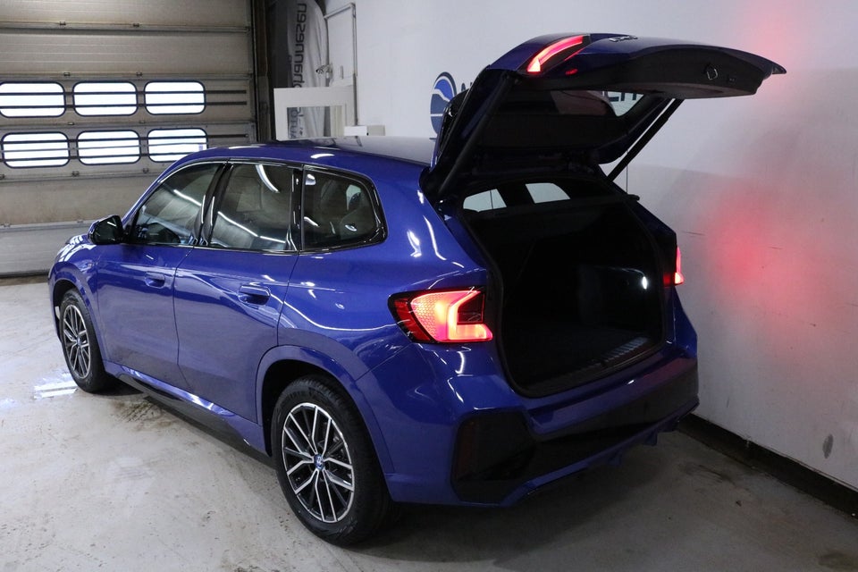 BMW iX1 eDrive20 M-Sport 5d