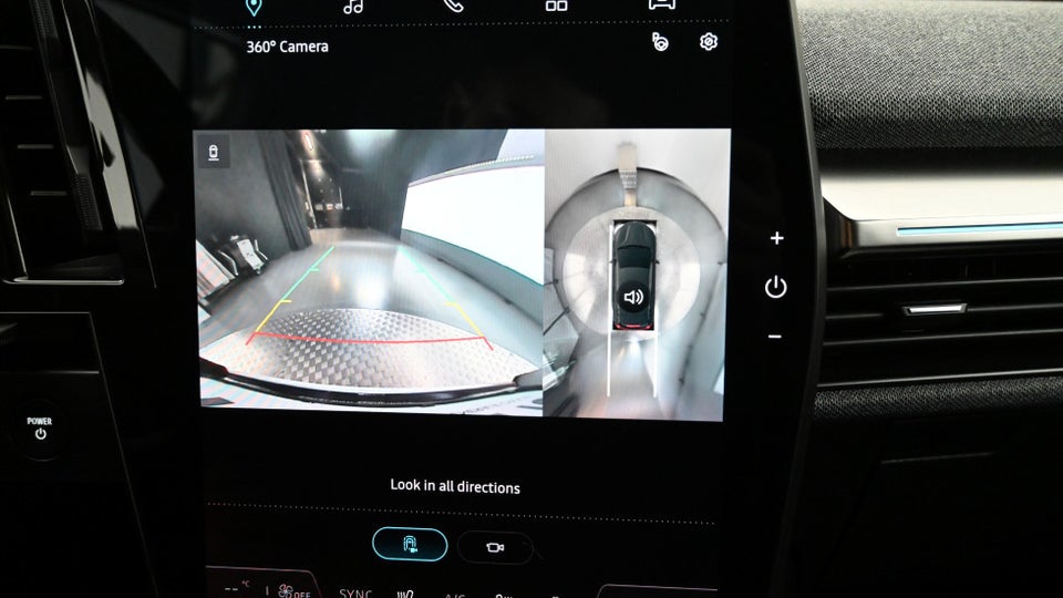 Renault Megane E-Tech 60 Techno 5d