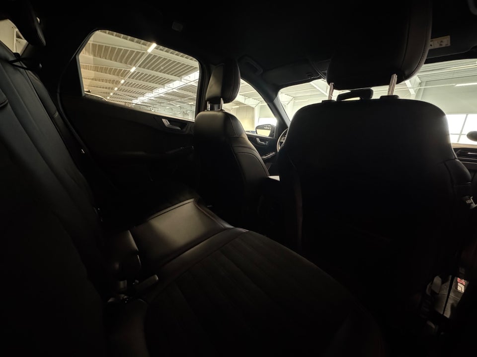 Ford Kuga 2,5 PHEV ST-Line X CVT 5d