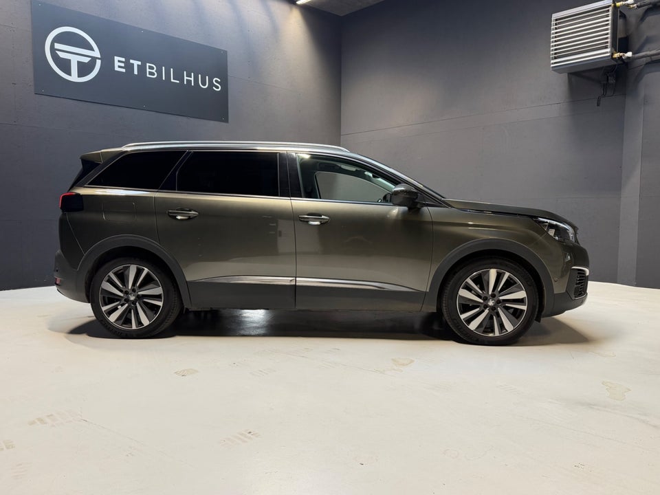 Peugeot 5008 1,6 BlueHDi 120 Allure 7prs 5d
