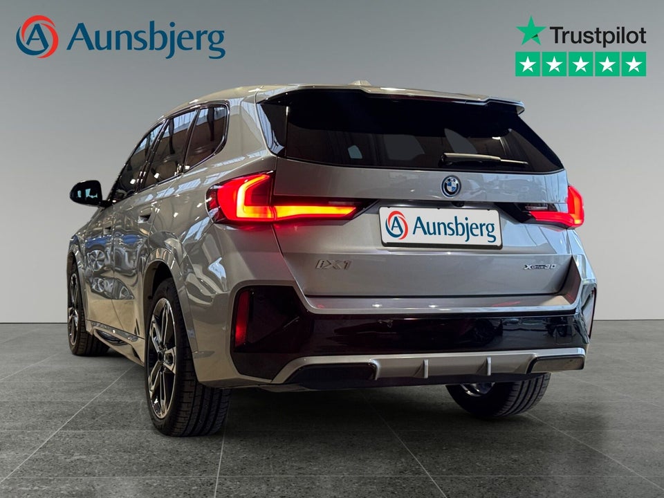 BMW iX1 xDrive30 M-Sport 5d