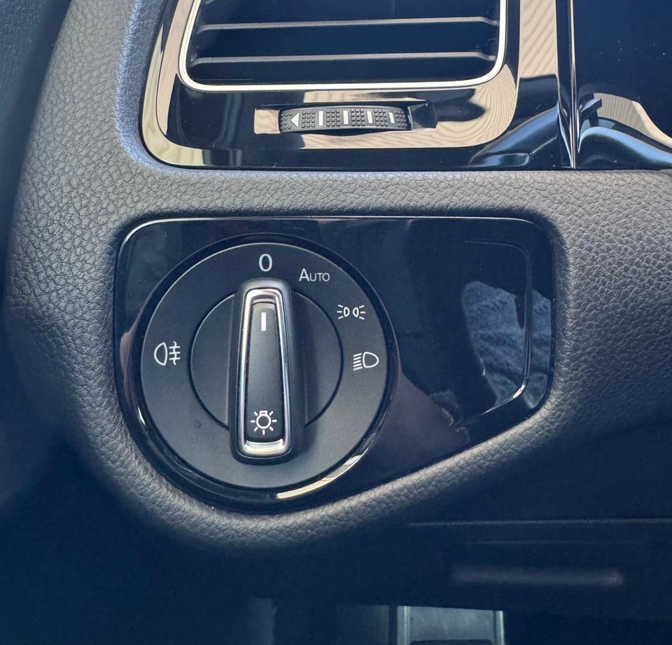 VW Golf VII 1,4 GTE DSG 5d