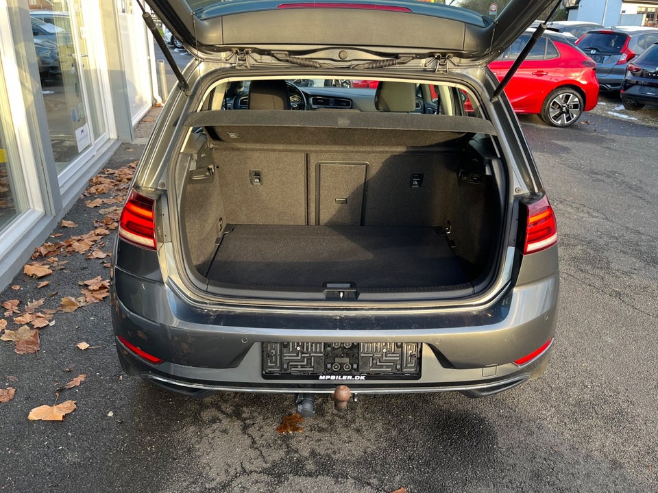 VW Golf VII 1,5 TSi 130 Comfortline DSG 5d