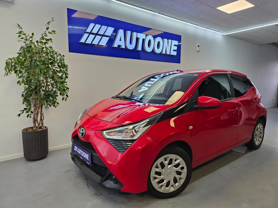 Toyota Aygo 1,0 VVT-i x-pression 5d