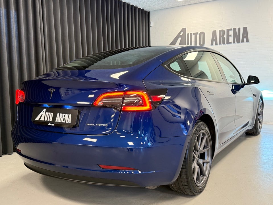 Tesla Model 3 Long Range AWD 4d