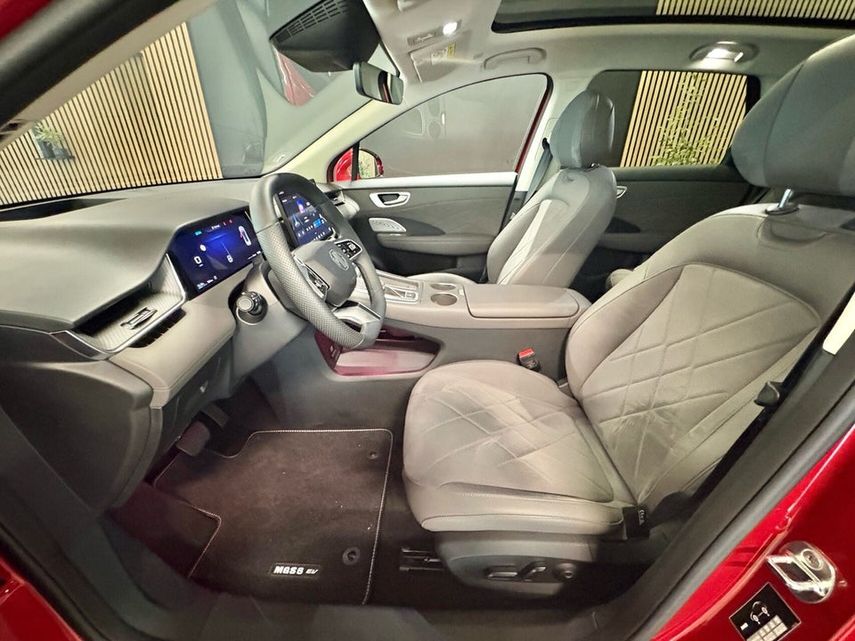 MG MGS6 77 Luxury Long Range 5d