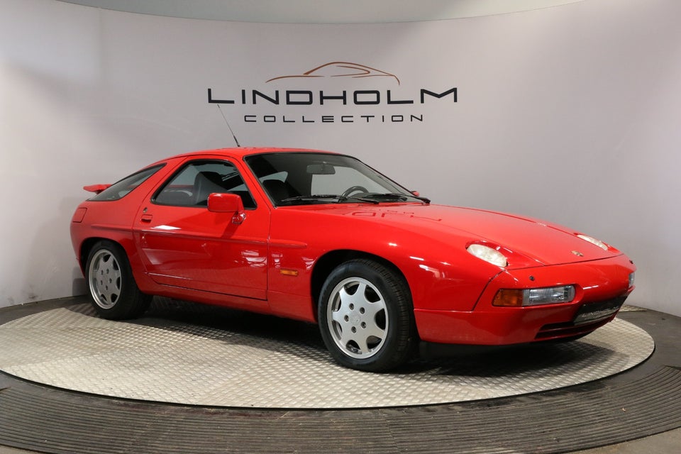 Porsche 928 5,0 S4 aut. 3d