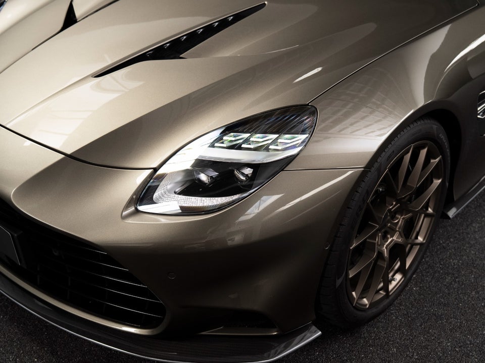 Aston Martin Vanquish 5,2 V12 Volante aut. 2d