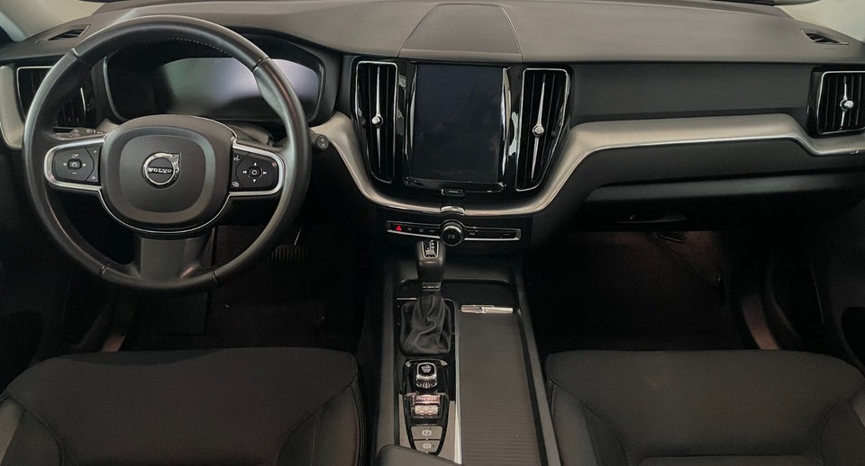 Volvo XC60 2,0 T4 190 Momentum aut. 5d