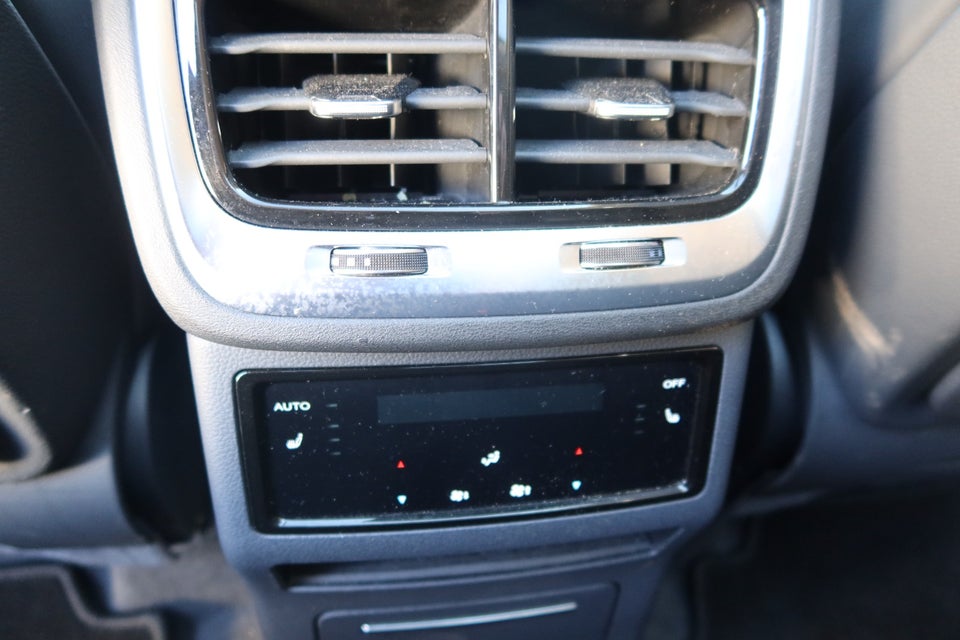 Hongqi E-HS9 99 Premium 5d