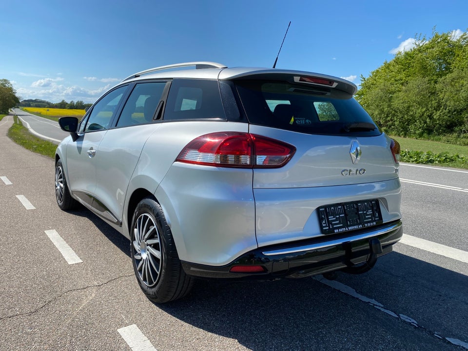 Renault Clio IV 0,9 TCe 90 Expression Sport Tourer 5d