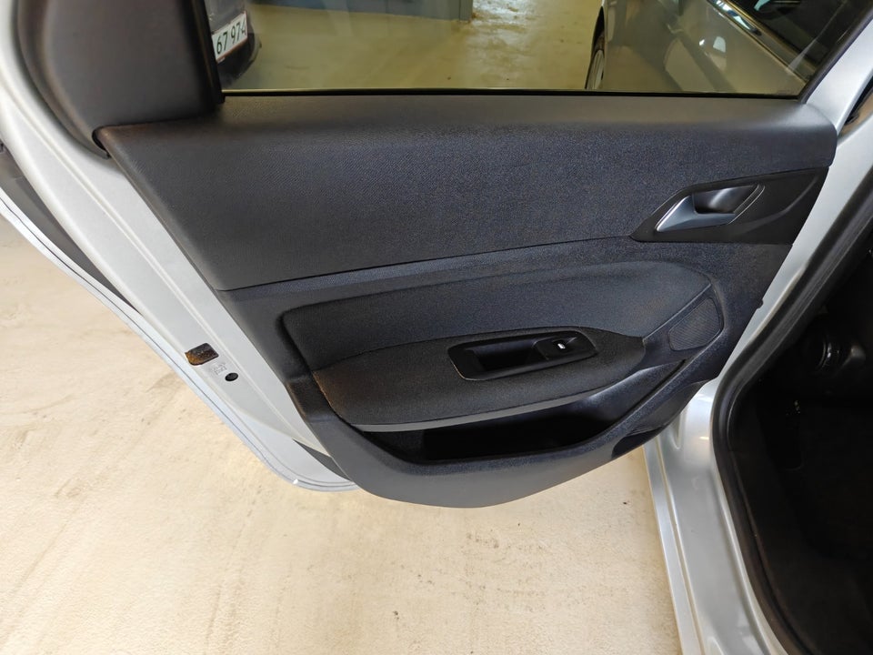 Peugeot 308 1,6 BlueHDi 120 Active SW 5d