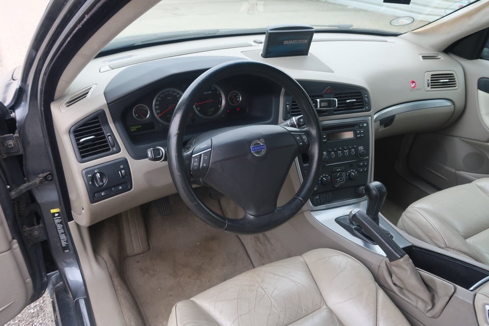 Volvo S60 2,4 140 Kinetic 4d