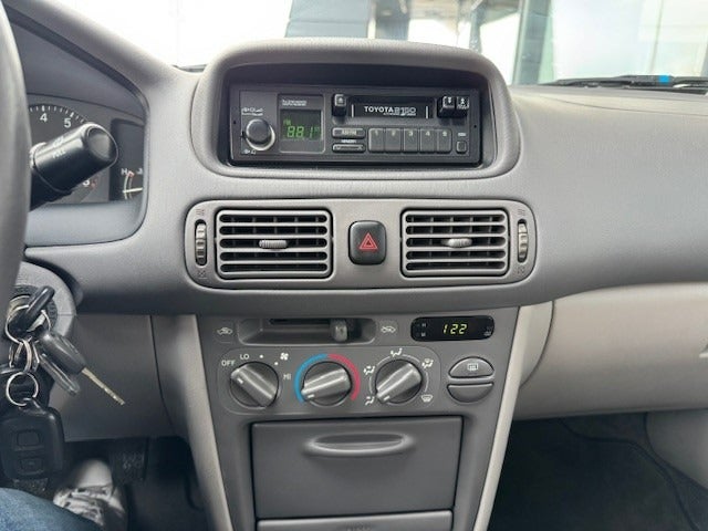 Toyota Corolla 1,3 Terra 4d