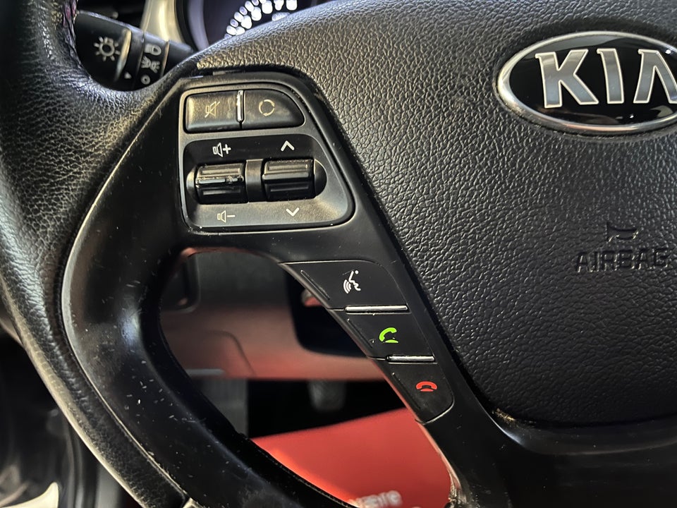 Kia Ceed 1,4 CVVT Active 5d