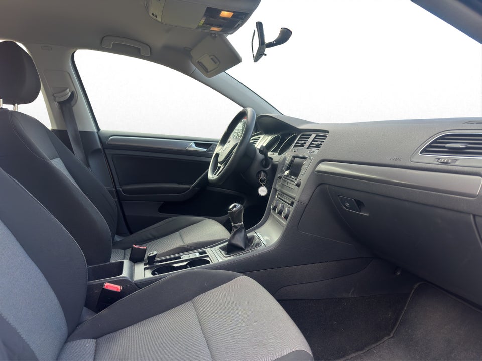 VW Golf VII 1,2 TSi 85 Startline BMT 5d