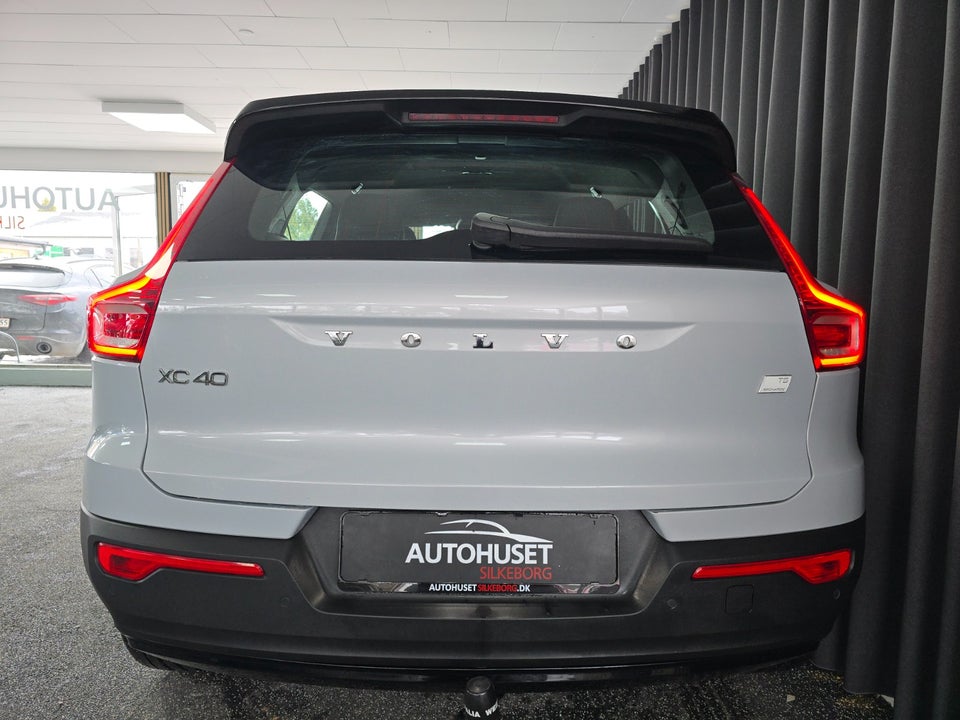 Volvo XC40 1,5 T5 ReCharge R-Design aut. 5d