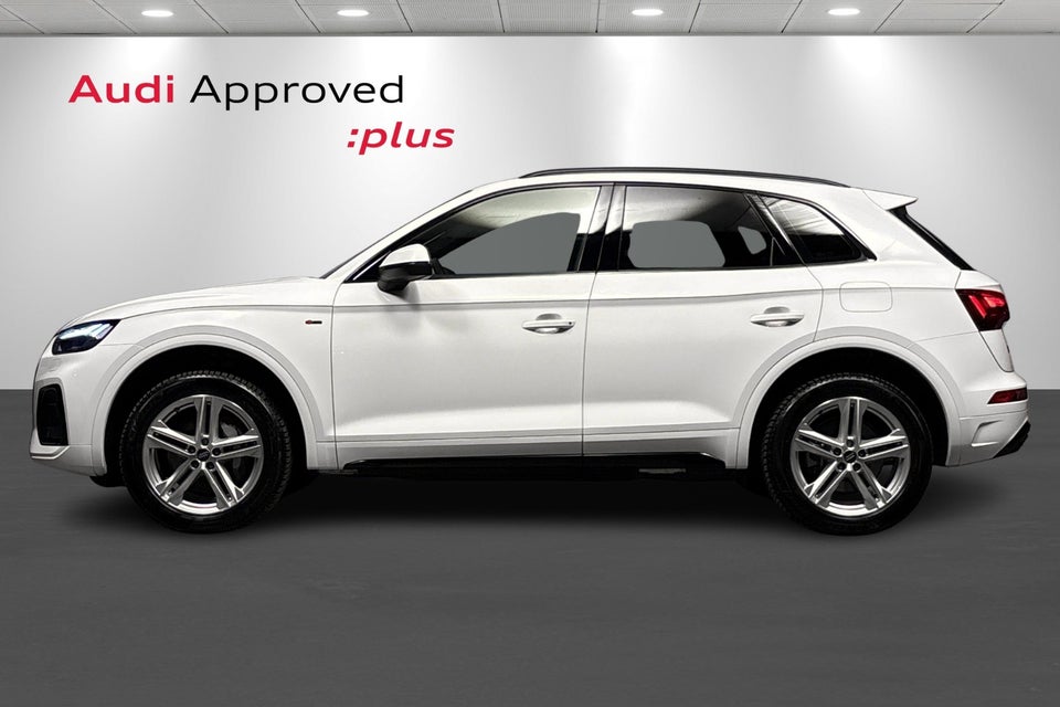 Audi Q5 50 TFSi e S-line quattro S-tr. 5d