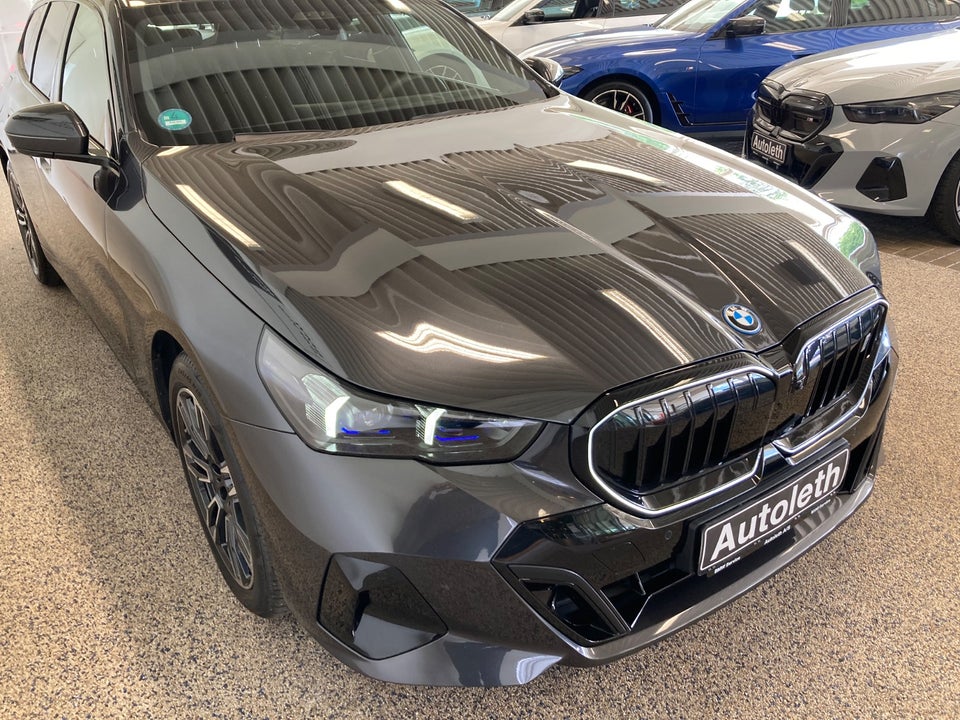 BMW i5 xDrive40 Touring M-Sport Pro 5d
