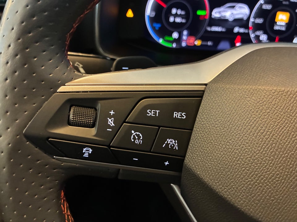 Seat Leon 1,4 eHybrid FR Sportstourer DSG 5d