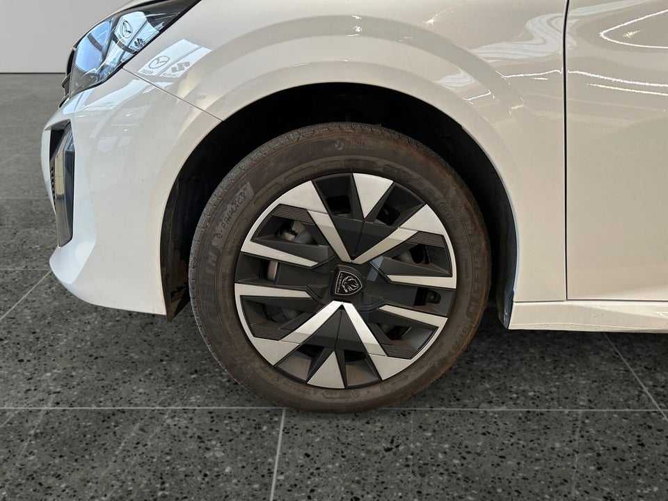 Peugeot e-208 50 Style 5d