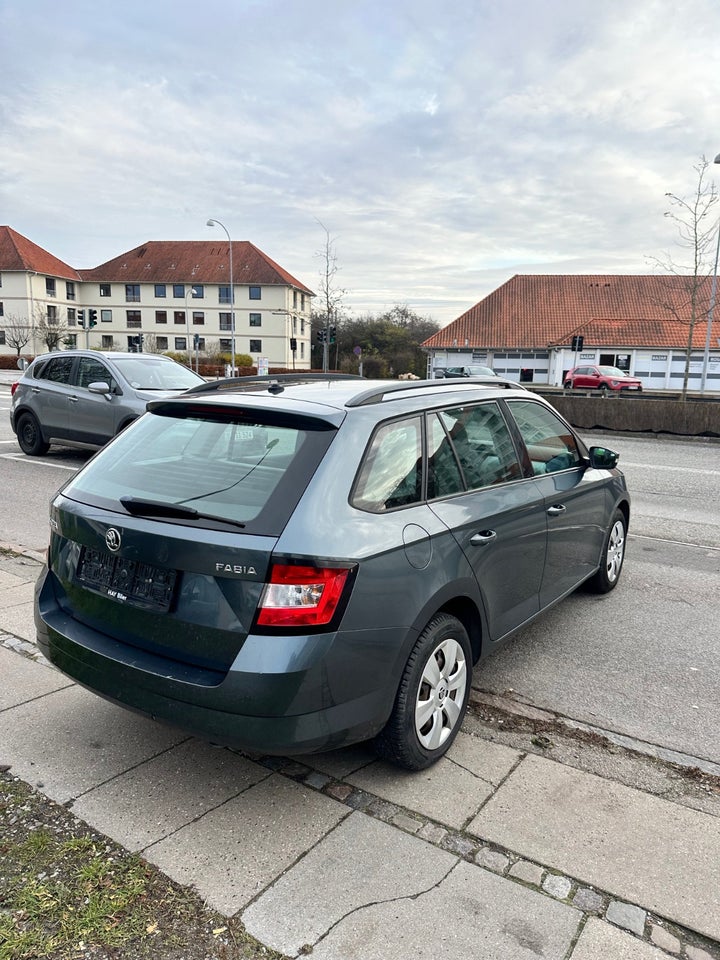 Skoda Fabia 1,2 TSi 110 Ambition 5d