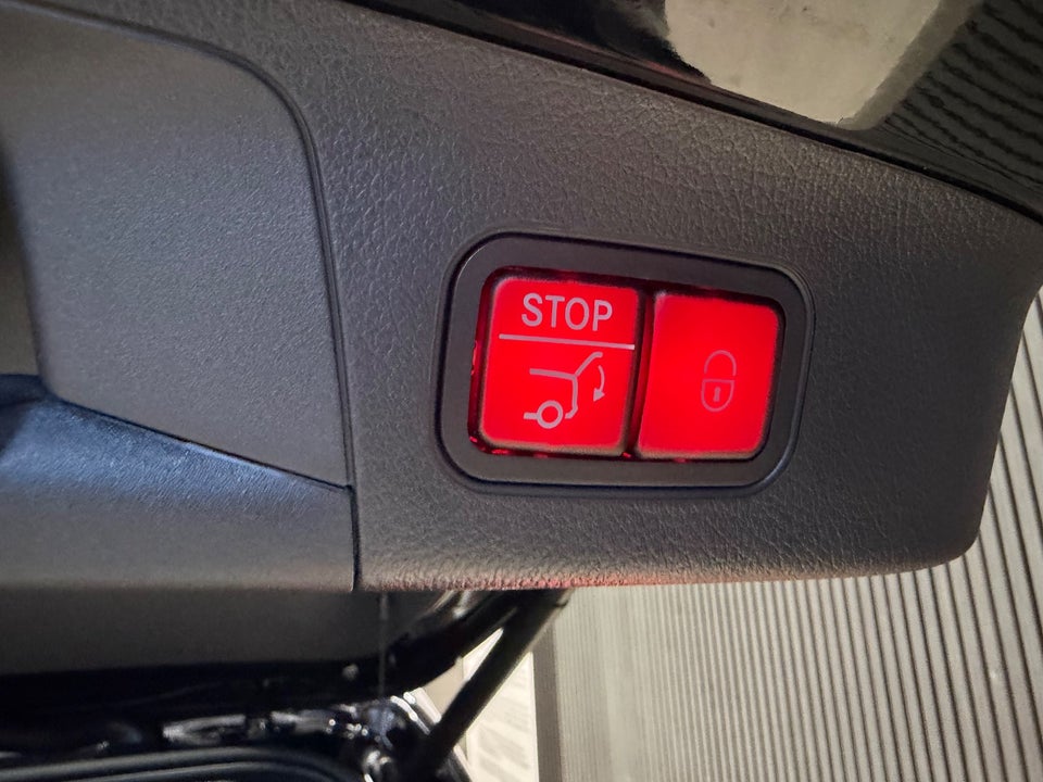 Mercedes EQA300 AMG Premium 4Matic 5d