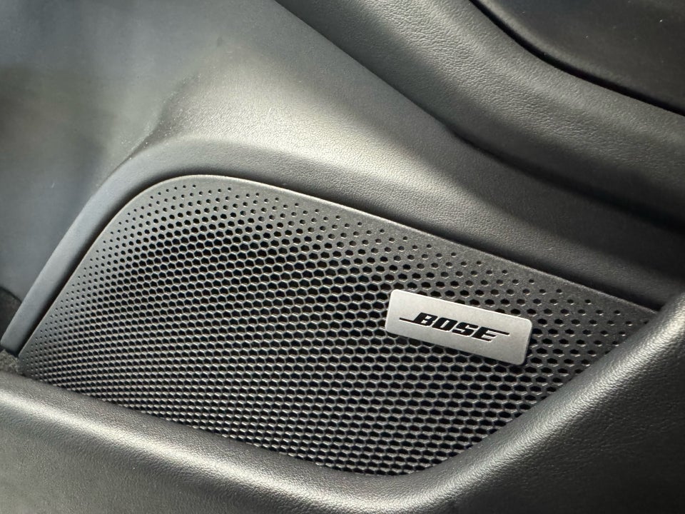 Porsche Taycan 4 Performance+ Cross Turismo 5d