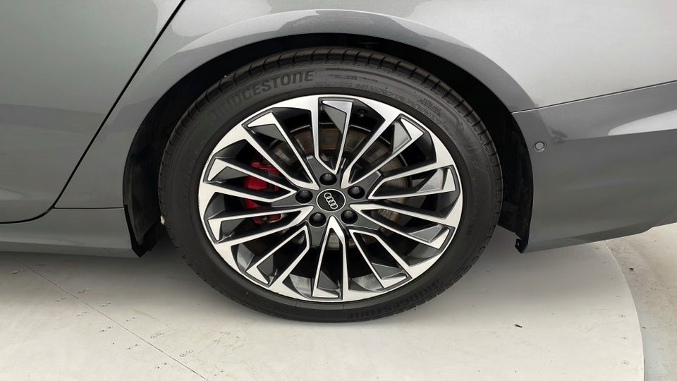 Audi A6 55 TFSi e Sport Prestige Avant quattro S-tr. 5d