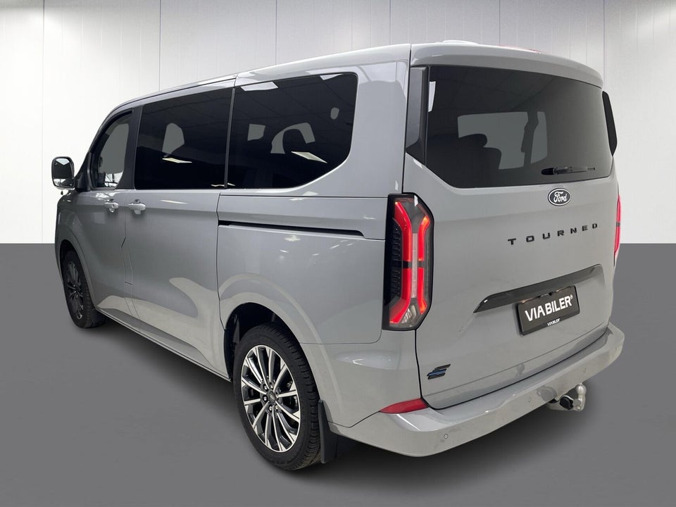 Ford E-Tourneo Custom 340S 64 Titanium X