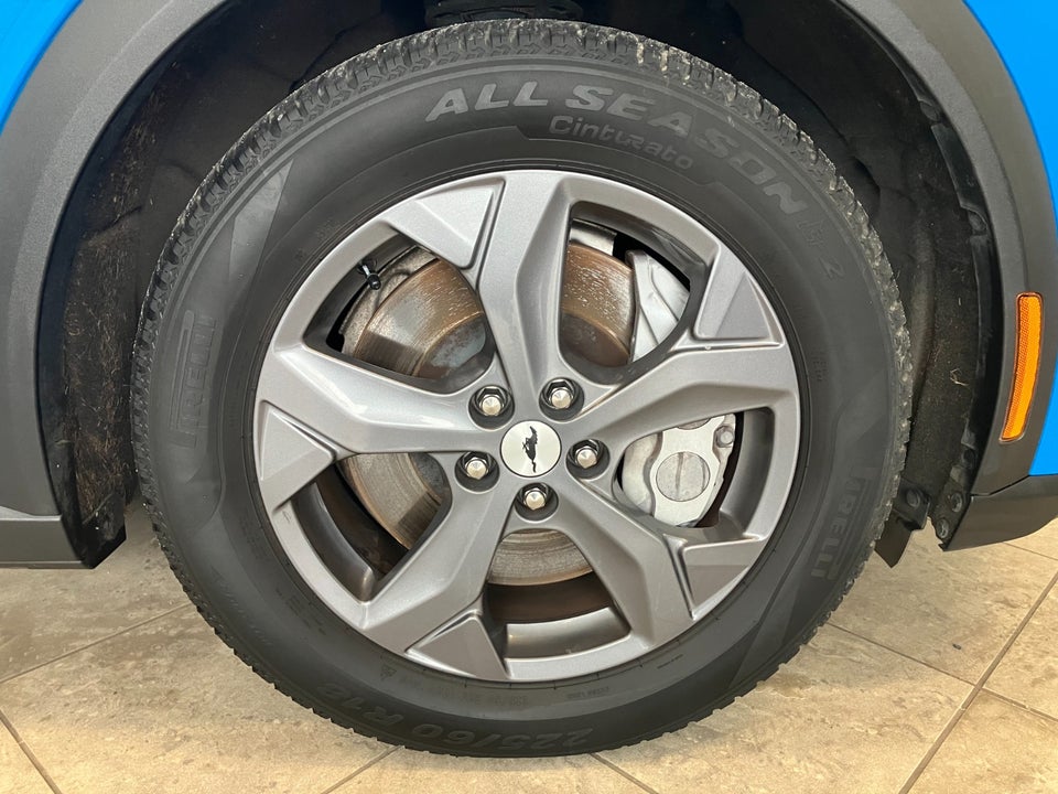 Ford Mustang Mach-E 70 Standard Range 5d