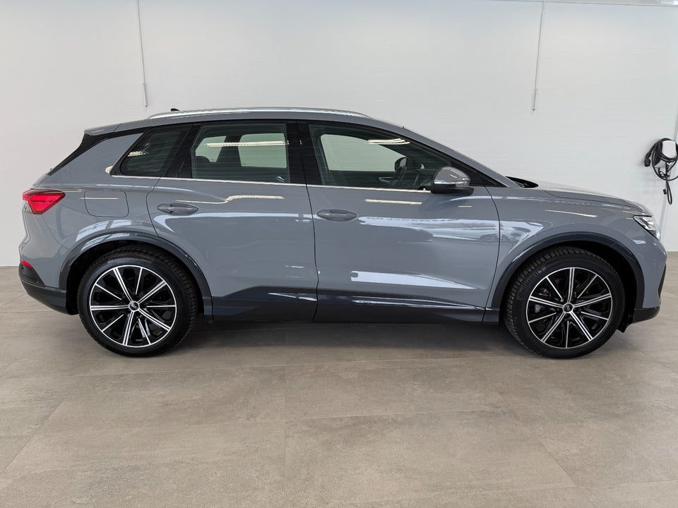 Audi Q4 e-tron 40  5d