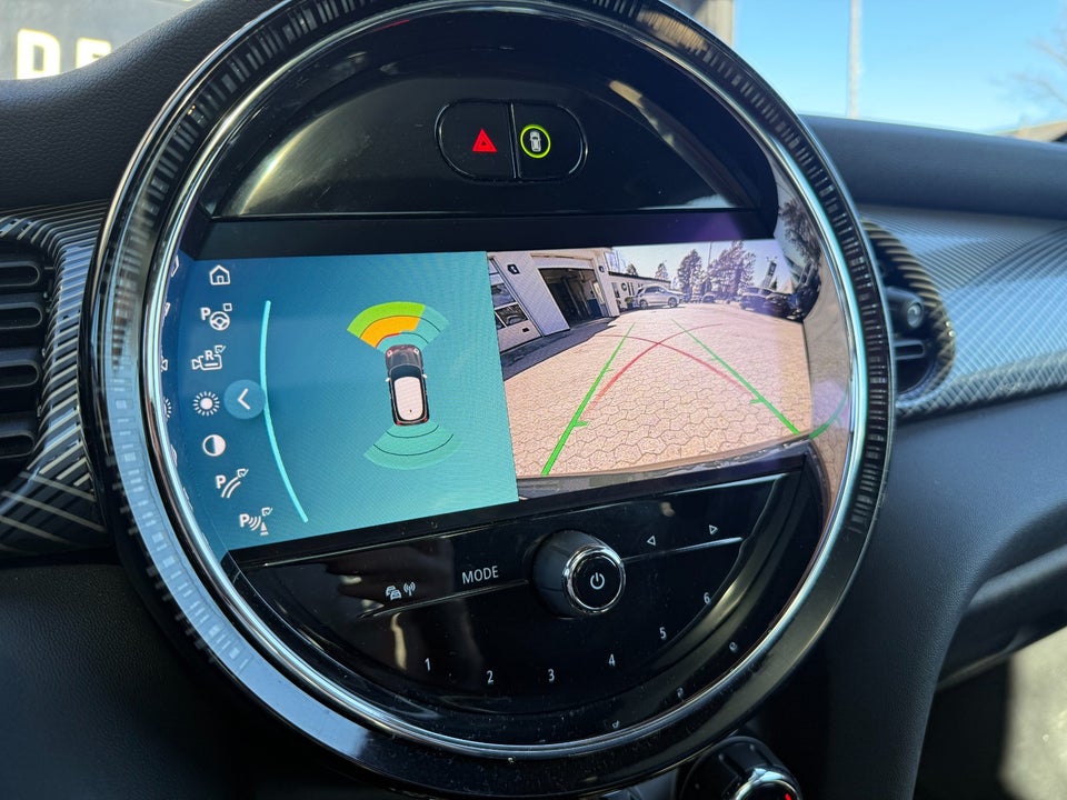 MINI Cooper SE Resolute Edition 3d