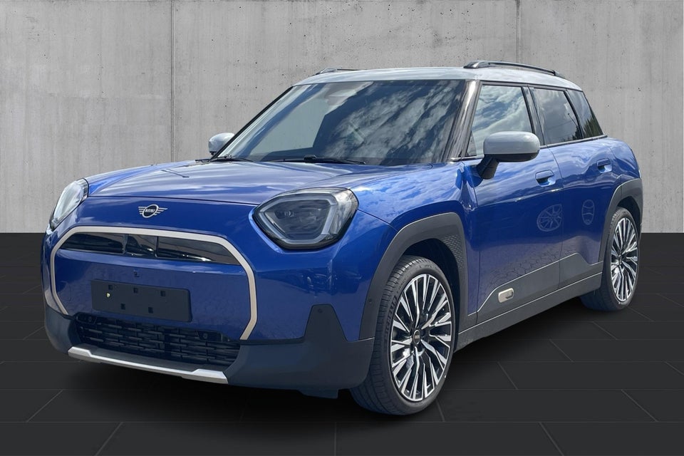 MINI Aceman E Favoured Trim L 5d