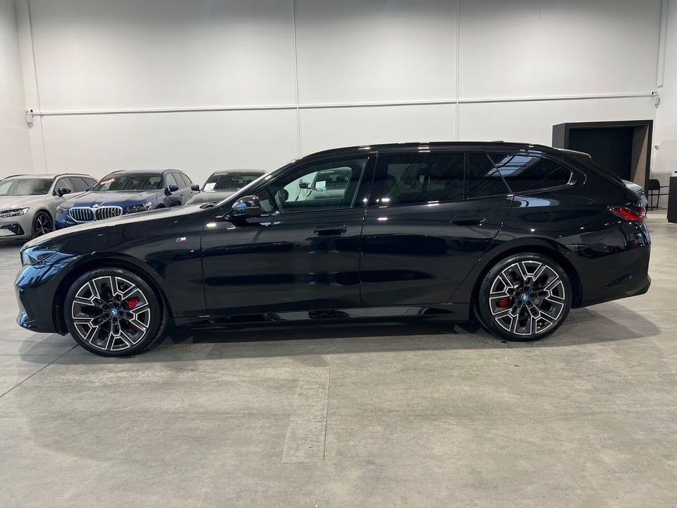 BMW i5 xDrive40 Touring M-Sport 5d
