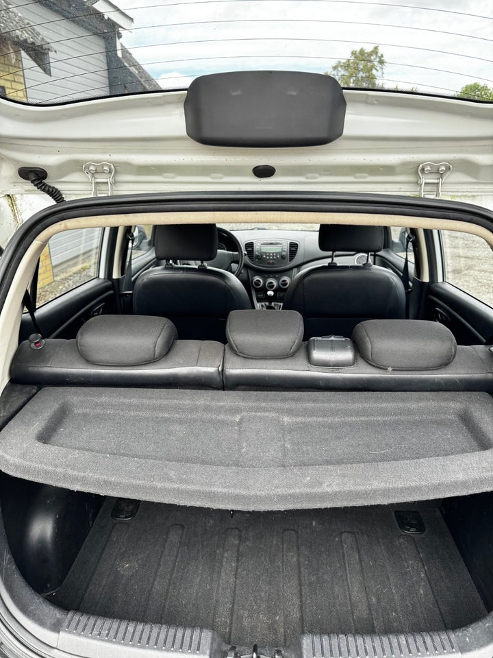 Hyundai i10 1,1 Classic 5d