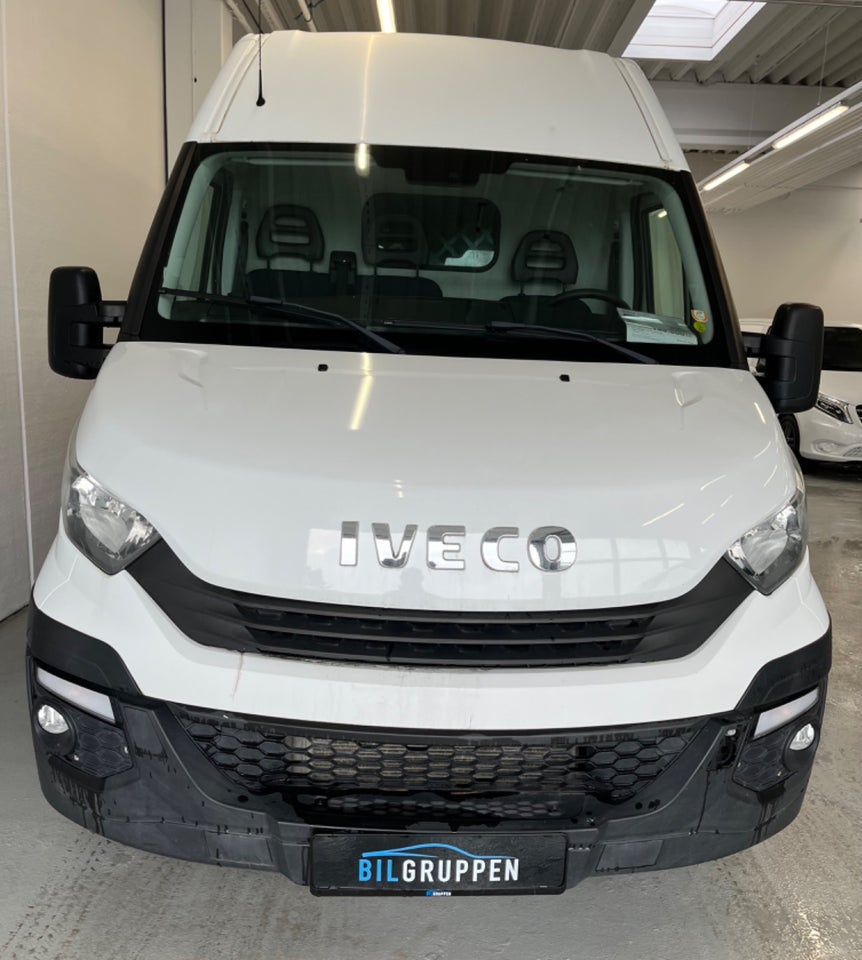 Iveco Daily 2,3 35S14 12m³ Van