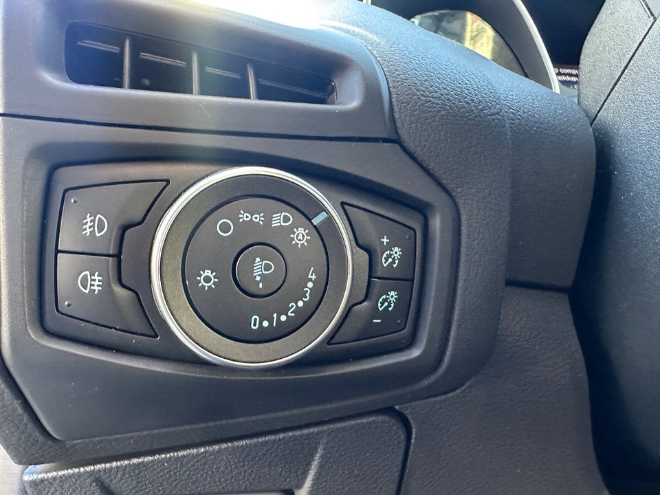 Ford Focus 1,0 SCTi 125 Titanium Fun stc. 5d