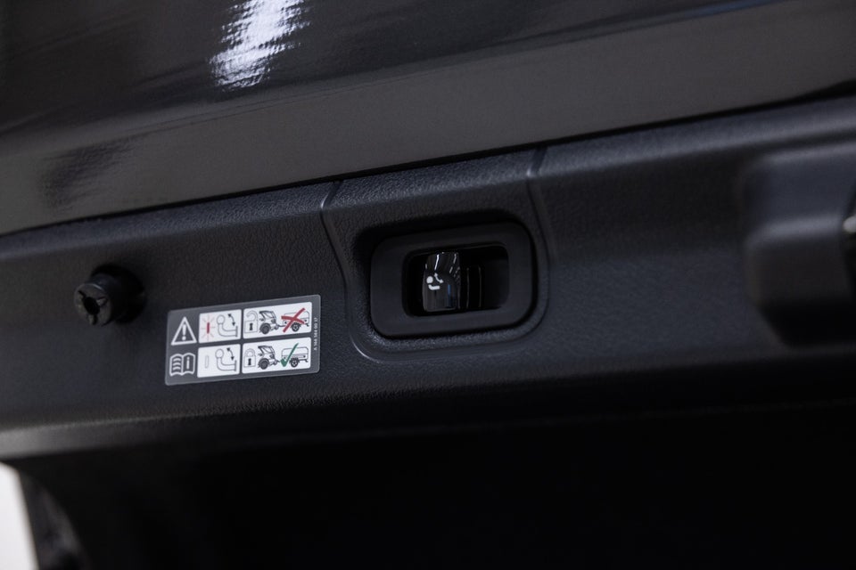 Mercedes EQE350 AMG Edition 4d